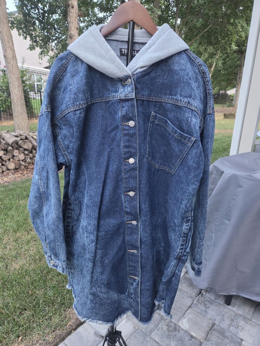 Womens Thrill Jeans Oversized Denim Shacket XL Hood Rugged Edgy Acid Wash Frayed